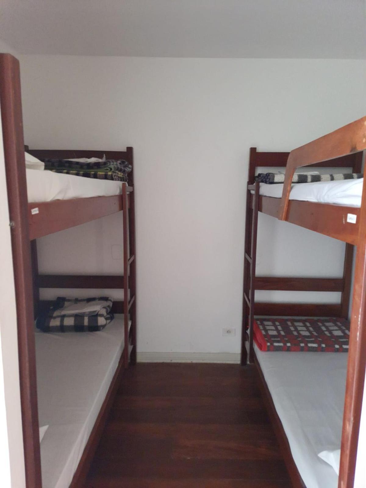 סאו פאולו Praca Suites & Hostel מראה חיצוני תמונה